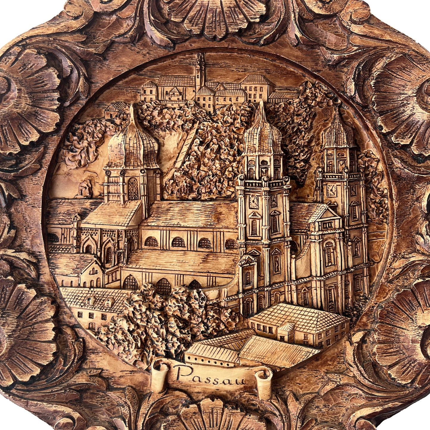 Passau Carved Wooden Wall Plate