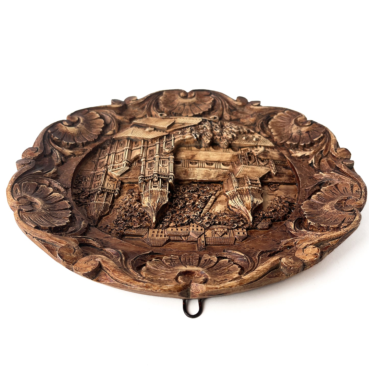 Passau Carved Wooden Wall Plate